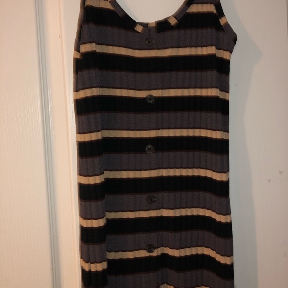 striped dress - Picture 4 of 5